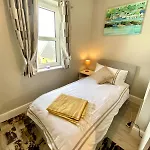 Elegant Penthouse In Town Centre