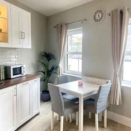 아파트 Elegant Penthouse In Town Centre